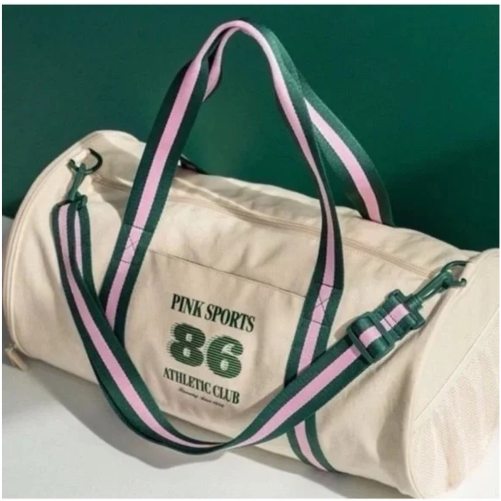 Victoria’s Secret PINK duffle bag. Pink sports athletic club. - Picture 2 of 4